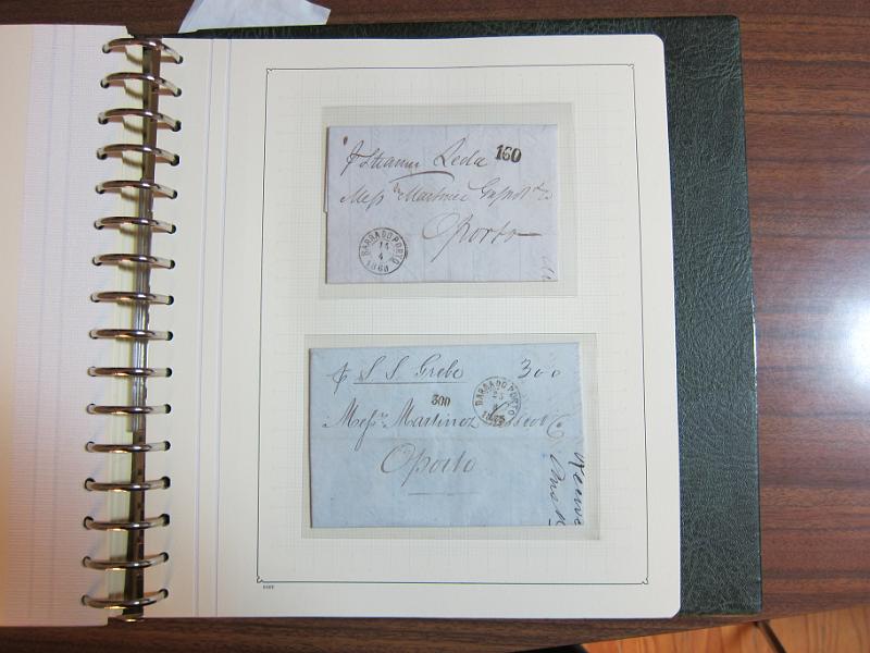 0014 (98).jpg -     Lote:    14      Marcofilia      Lotes Especiais       Descrição:      Portugal.   Colecção montada em dois álbuns com estudo especializado das marcas de duplo círculo e circulares do Porto, com selos de diversas emissões e cartas. Lote a ver.        Lote       Valor Base:     &euro; 1.500,00     Valor Venda:     &euro; 1.500,00     